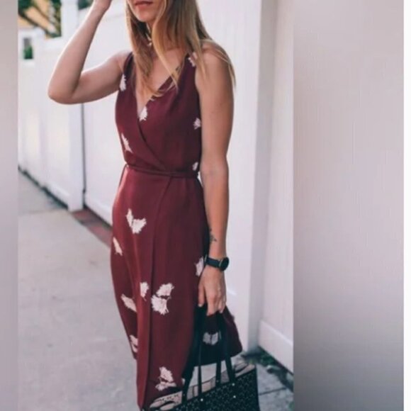 Ann Taylor Summer Blossom Oxblood Maroon Midi Tie Wrap Dress 2P - Picture 12 of 14